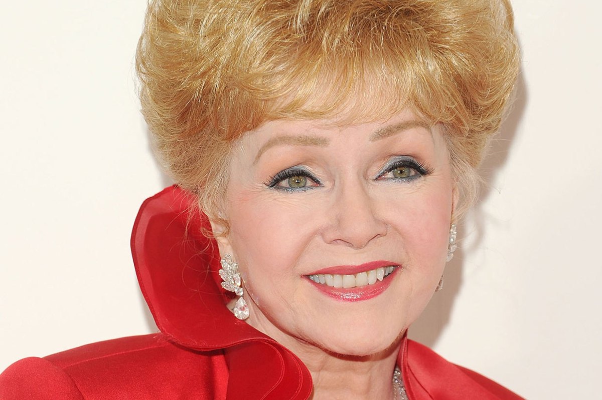 The Year of The Grim Reaper–Actress Debbie Reynolds (@DebbieReynolds1) Dies A Day After Her Daughter, Carrie Fisher (@carrieffisher)…